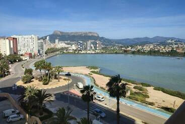 ツーリストアパートメント Carlos Larimar