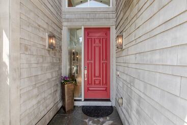 شقق خاصة سياحية Hot Tub 1 Block To Beachtown Chefs Kitchen Villa Manzanita By Avantstay