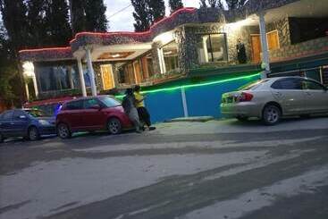 Majatalo Royal Brangsa Guest House