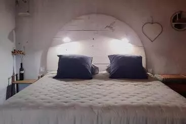 Aamiaismajoitus (B&B) Chambre D Hôtes Et Puis Voilà!