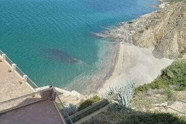 ツーリストアパートメント Gli Appartamenti Di Francuzzo