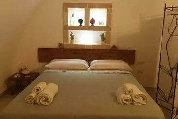 Turistihuoneistot La Cantina Guest House