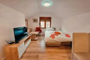 Huoneistohotelli Buba Palace