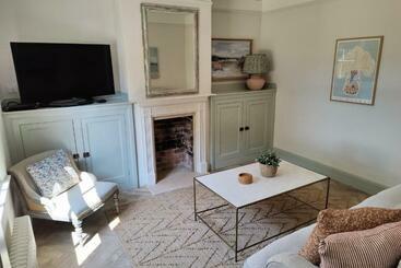 Apartamenty turystyczne Stunning New Forest Cottage Close To Paultons Park