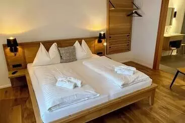 Huoneistohotelli The Salt Townhouse