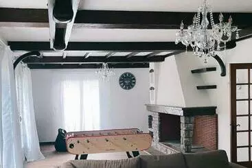 ツーリストアパートメント Villa Phœnix