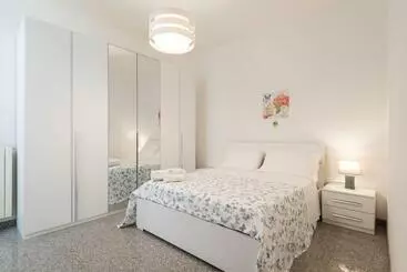 تختخواب و صبحانه Quattro Perle