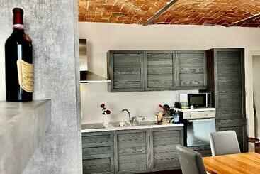 ツーリストアパートメント Cá D La Trifola Free Parking