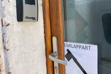 관광객 아파트 Emilappart En Plein Centre