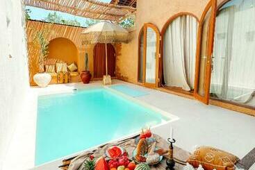 Pensjonat Gaia Villa Lombok