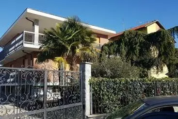 ペンション Villa Signorina