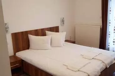 Pensiunea Cara