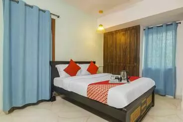 O Broholic Hotels Near Botanical Garden
