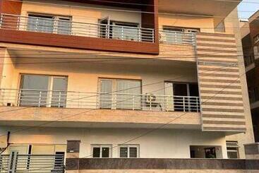 Otel Oyo 91606  Daffodils Inn