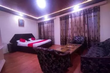 Hotel Surya Resort Dalhousie