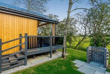 Resort Herons Mead Lodges