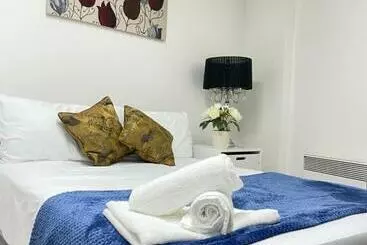 Turistihuoneistot Wharf Inn Premier Apartment Central Manchester   Free Private Parking