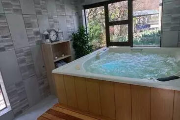Bed and Breakfast St Eve Lodge & Spa