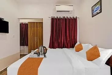 Hotel Fab Namadhu Illam