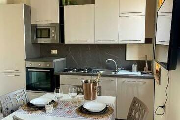 דירות לתיירים Tesoro Nascosto   Home