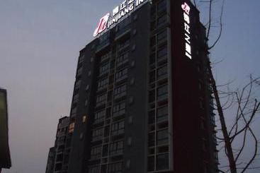 Otel Jinjiang Inn Wuhu Fangte