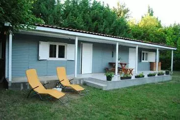 Apartamenty turystyczne Akarattya Endless Summer Woodhouse