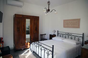 Pensionat S Apposentu  E Su Lettu