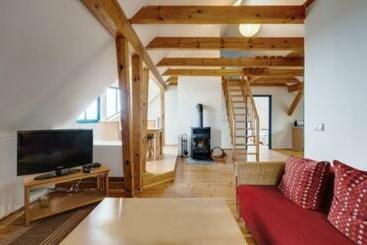 ツーリストアパートメント 3 Raum Dachgeschoss Apartment 54