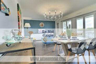 ツーリストアパートメント Nid D Aigle   Terrasse   Vue Ville   Mon Groom