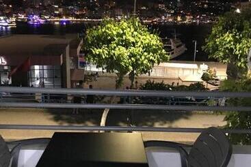 Hotel Art De Jon Rooms