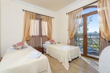 游客公寓 Villa Brigitte In Paralimni