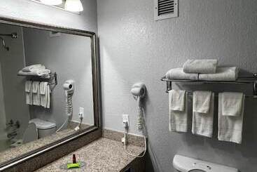 فندق Super 8 By Wyndham Fort Worth Entertainment District