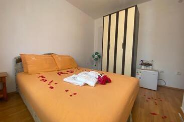 Pension (Hôtel basse catégorie) Apartmani Pejovic Sutomore