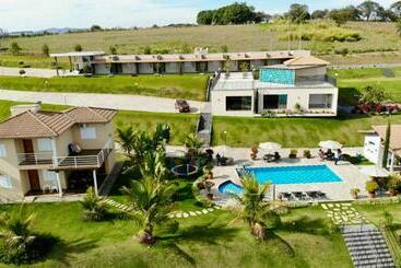 Apart Hotel Pousada Dona Tereza