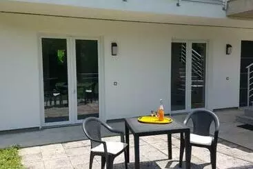 ペンション Skylab