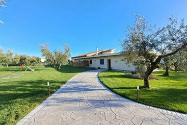 Bed & Breakfast La Campagna Di Peppe E Tullia