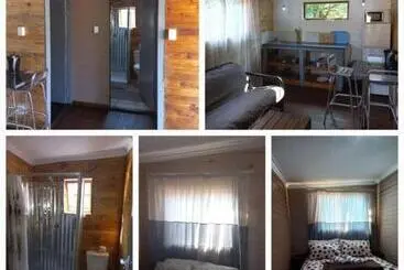 ペンション Amaroks Self Catering Units