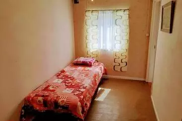 Pensionat Single Bedroom, Outside Toilet, Shower, Kitchen. 120 M From Sandbach