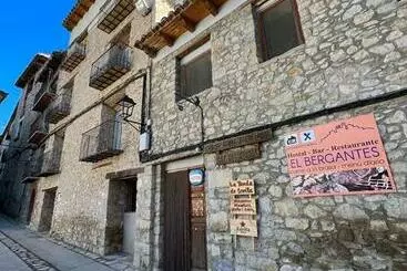 ホテル Hostal Bergantes