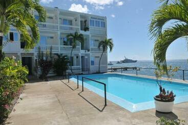 هتل Oe Rooms At The Anchorage