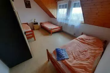 Pensão Kékturás Tóra Nyíló Privát Bérlemény