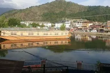 Pensão Lake Boulevard Guest House