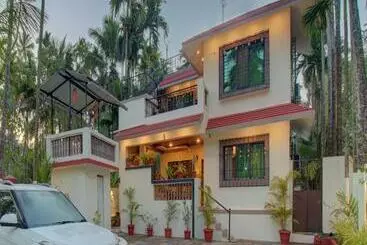Aamiaismajoitus (B&B) Snehaprabha   Near To Nagaon Beach Alibaug