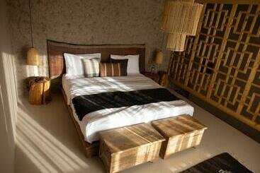 Hotel Dolkhar Resort