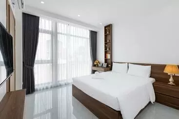 هتل آپارتمان Ami House 1