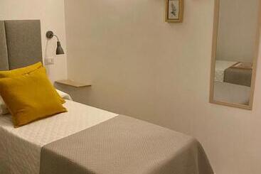 민박 Le Dimore Del Portico