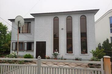 ペンション Cosy Accommodation In Zugdidi