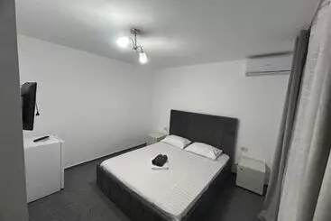 Pensione Casa Tibi și Nico