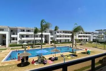 آپارتمان‌های توریست‌ها Marbella Beach At Mansouria