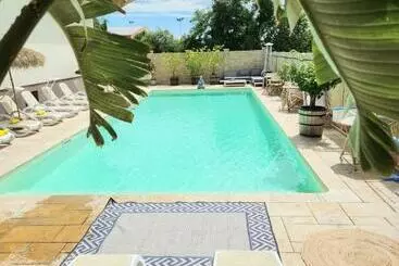 ベッドアンドブレックファースト Ron De Mar   Flamingo